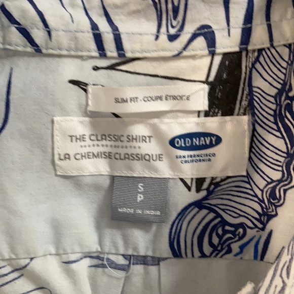 Old Navy shirt Men’s small p sailboat beach ocean short sleeve blue red white - Picture 5 of 7